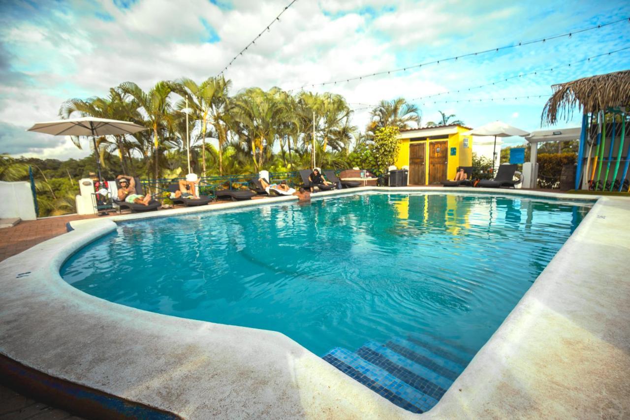 Selina Manuel Antonio Hotel ภายนอก รูปภาพ
